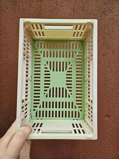 Set of four foldable baskets