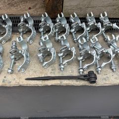 Scaffold Job Lot including Couplers Ratchet etc enough to make a tower