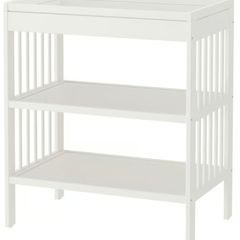 baby changing