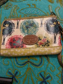 FOSSIL wallet