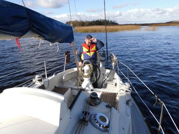 Yacht. 30ft. Sailing/Cruising. No trailer.