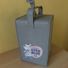 Old Valor Parrafin Esso Blue Tin