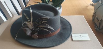 Ladies hat