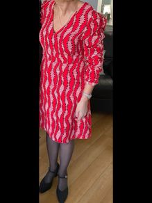 Ladies Savida dress. Size XS / 8