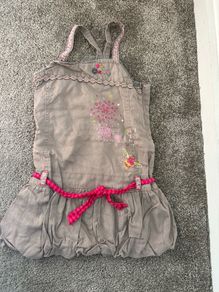 baby dress 3a on label