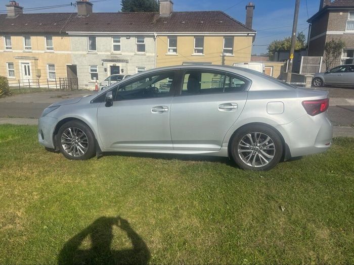 Toyota Avensis 2016