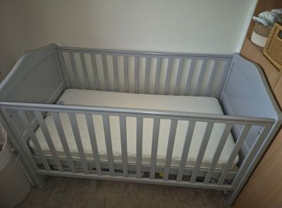 Cot Bed & Mattress