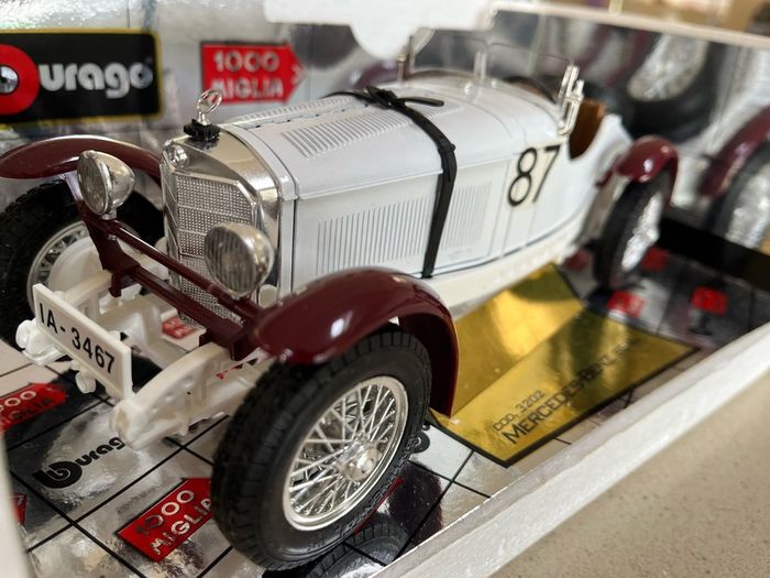 Mille Miglia Burago Model Car Scale 1/18