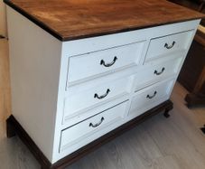 Shabby chic style drawer unit
