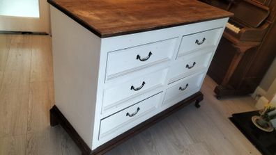 Shabby chic style drawer unit