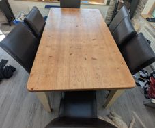 Table and Chairs free to take away