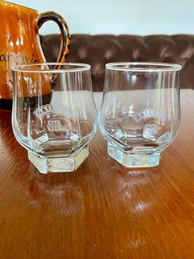 Pair Vintage Footed Hexagon Baileys Irish Cream Glassware