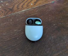 Pixel Buds Pro 2 - Case Only