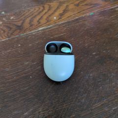 Pixel Buds Pro 2 - Case Only