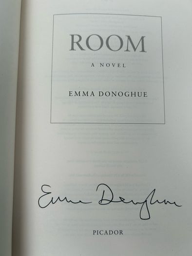 Emma Donoghue Room SIGNED Paperback