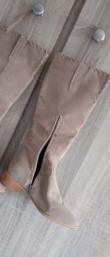 New boots pointed toes size EU 35.5