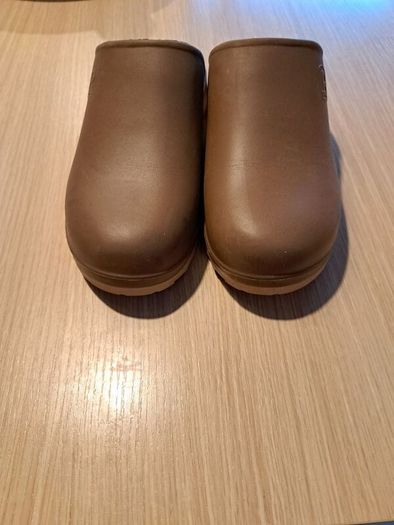 Rouchette brand clogs