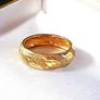 Vintage Hallmarked 9ct Gold Wedding Ring Image 4