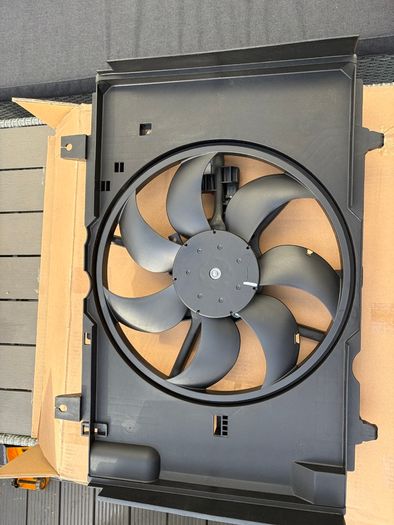 Nissan cooling fan