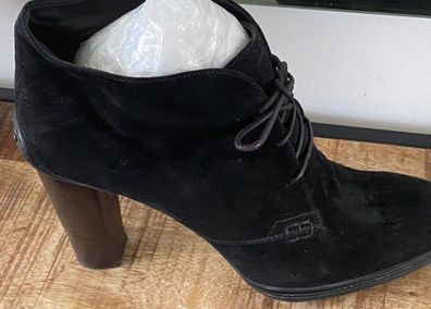 Tod's Black Suede Italian Leather Boots
