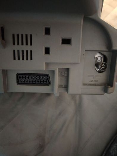 Sanyo 14" Crt tv