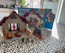 playmobil city life school house 6865