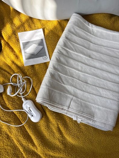 Carmen Electric Under blanket