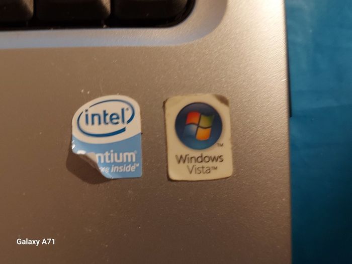 Dell Inspiron 1525, Model PP26L, Windows 7 Professional, 3GB Ram, 250GB HDD, Intel Pentium Dual CPU T2330 1.6GHz, Firefox, Opera, Chrome, and VLC