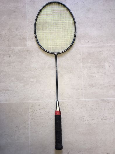 Yonex Badminton Racket Carbonex 21 SP. Cracked frame