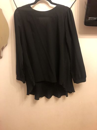 Size 16 black blouse