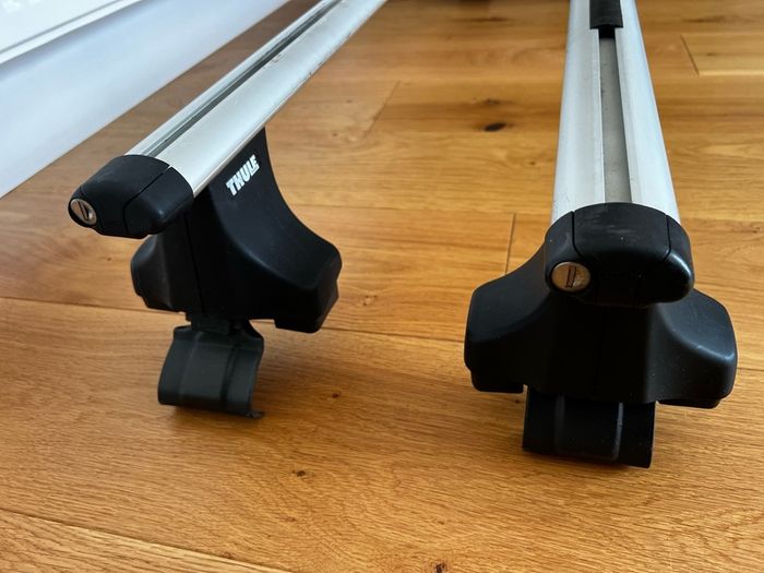 Thule Aluminium Roof Bars - Fits Honda Accord 7 - Lockable (Key Included)
