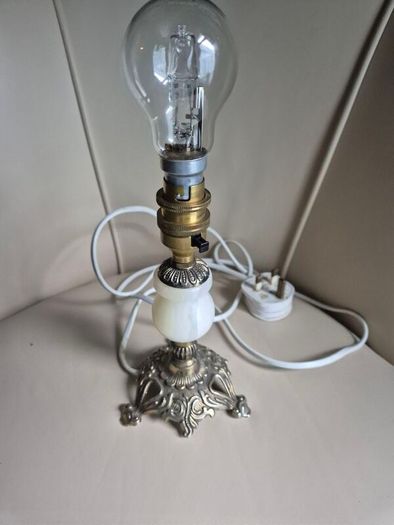 Vintage Mid Century marble.onyx brass gold metal ormate lamp base