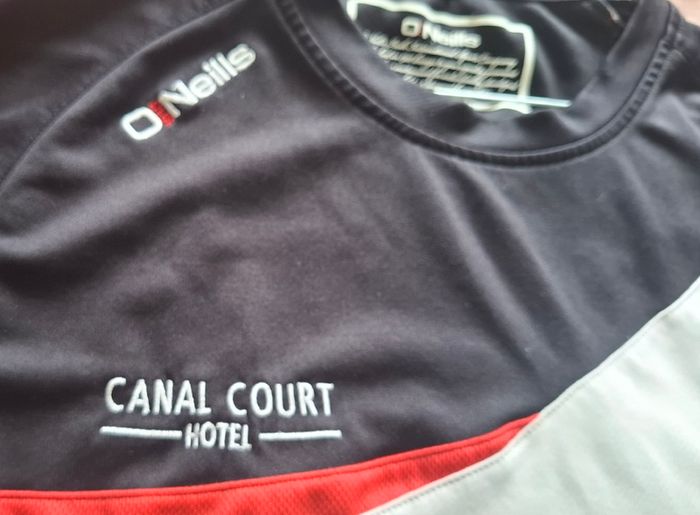 Down GAA O'Neills Gaelic Football Jersey (Adult Medium) FREE POST