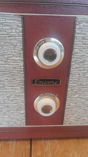Rare 1957 Vintage Pilot Encore RC126, portable suitcase, record player. Excellent Vintage Condition. BSR 4 speed Turntable. Plays 33/3 and 45 RPM, 16's and 78's