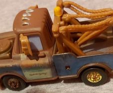 Disney Pixar Mater  (J14) 1934 (B7)