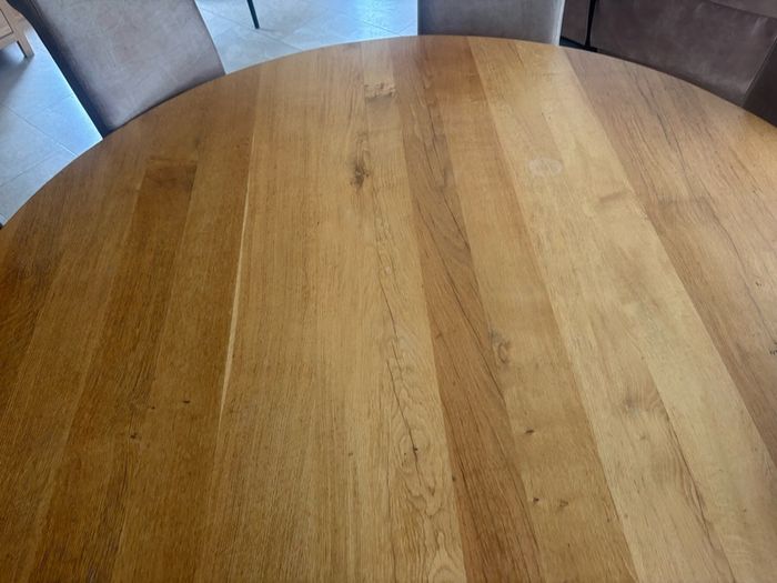 Solid Oak Table and 8 leather chairs