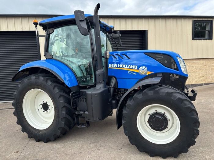 2018 New Holland T7.190 Range Command