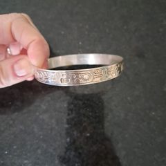 Silver bangle