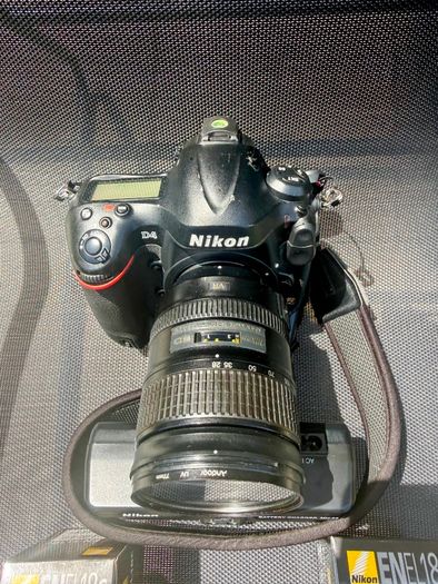 Nikon D4