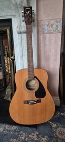 Yamaha F310 Acoustic Guitar
