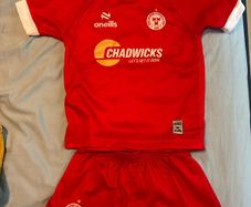 shelbourne kit age 5-6 perfect