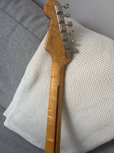 Mint Condition Fender '50s Classic Strat - Custom Shop Design - MIM - Beautiful Flame Neck - American Vintage Pickups