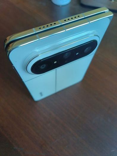 Huawei pura x max