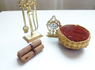 Vintage dolls house fireside bundle