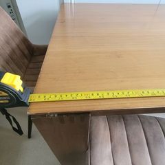 Dinning table (only table no chairs)table solid wood.