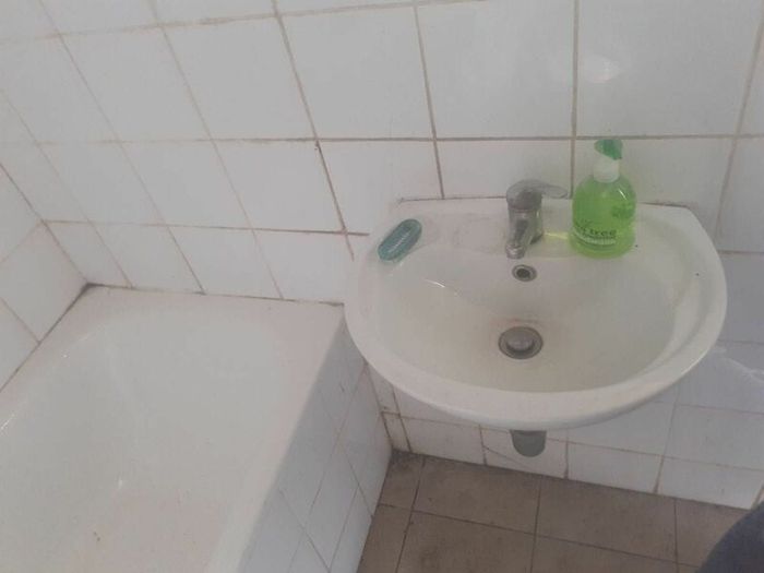 Toilet, sink, shower, bath, toilet  extraction fan