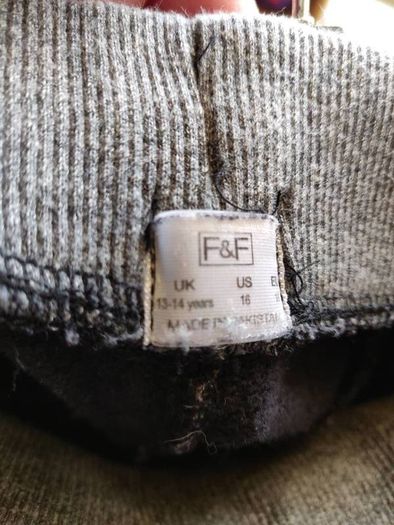 Boys Tracksuit bottoms, excellent condition
