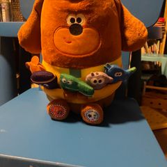 Hey Duggee Plush With Music And Storytime Squirrels
