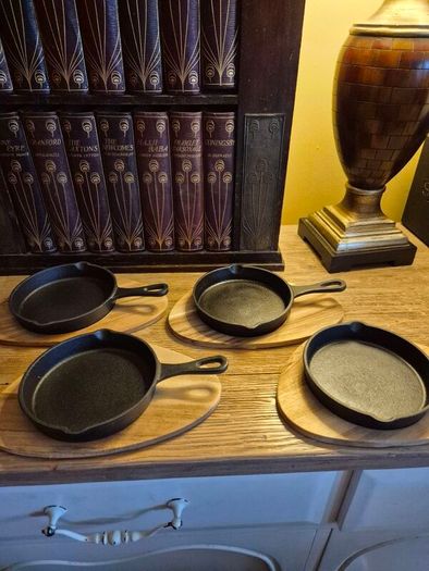 Cast Iron Mini Skillet Set with Wooden Serving Boards (Set of 4)