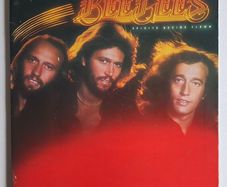 Bee Gees - Spirits Having Flown ('79 Irish Pressing) Vinyl